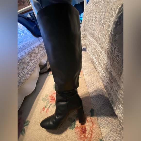 Ann Taylor leather boots - Picture 2 of 10